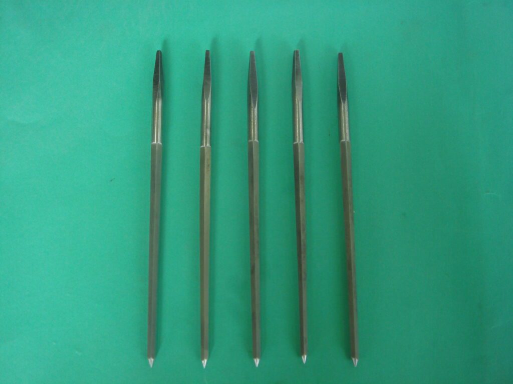 BROACHES (SET OF 5) 1/4"